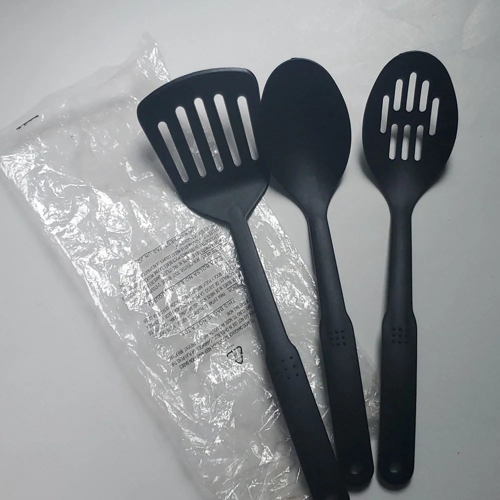 New Plastic Cooking Utensils